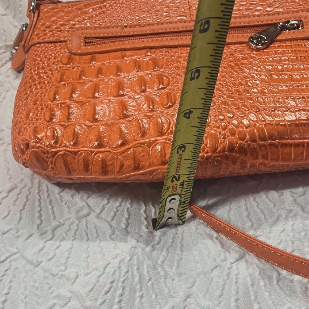 Chic Orange Croc-Embossed Crossbody Bag - Picture 9 of 10
